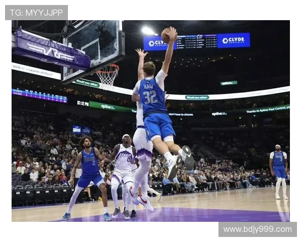 克莱赞弗拉格全力以赴防守有浓眉让我们倍感安心